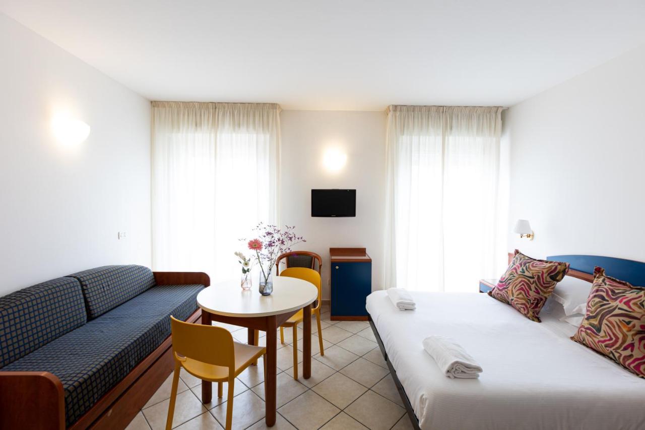 ريميني Residence Mimosa المظهر الخارجي الصورة